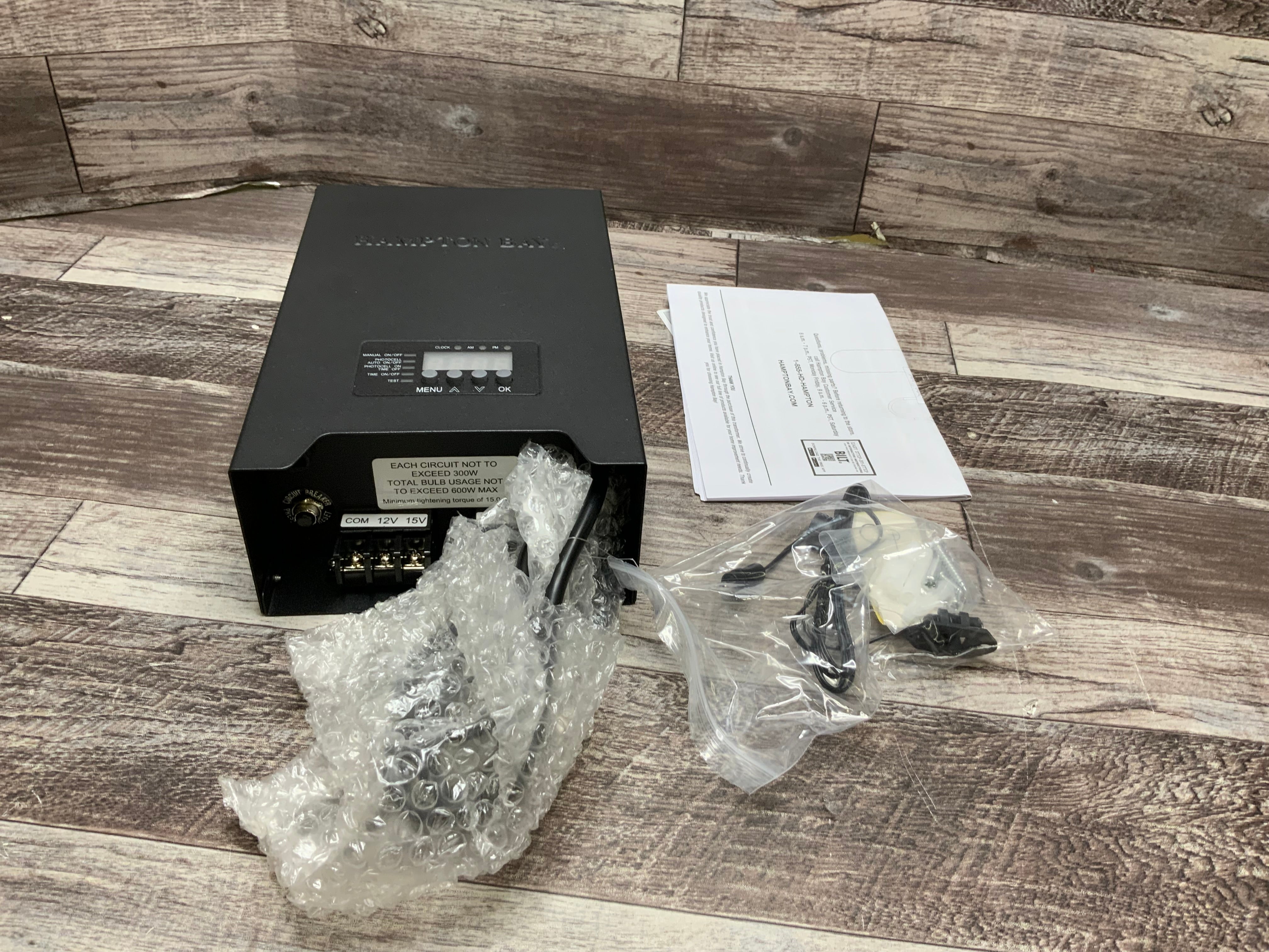 Hampton Bay Low Voltage 600-Watt Landscape Transformer (8135662239982)